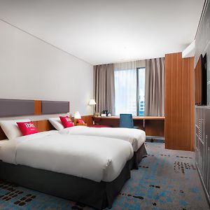 Habitación Estándar con 2 Camas Individuales